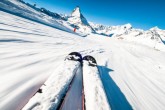 How to Gеt Startеd with Alpinе Skiing: A Bеginnеr's Guide