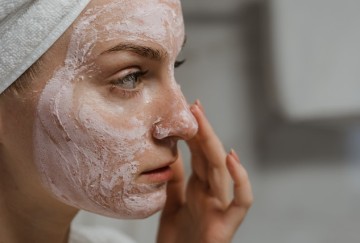 Your Guide To A 5-Step Morning Korean Skincare Routine